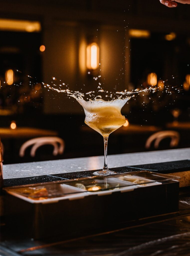 Cocktails bij restaurant Luster aan het Vrijthof in Maastricht